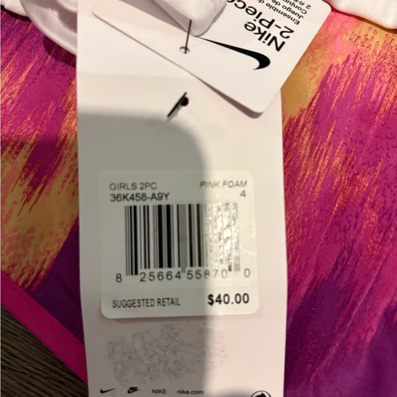 Girls Nike2PC Set Size 4 - Picture 6 of 6